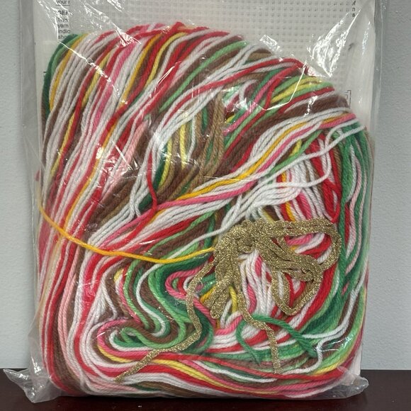 Vintage 90s Plastic Canvas Kit Christmas Gingerbread House Temptations #1231 - Picture 6 of 8